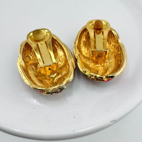 Vintage Red Black Enamel Clip-On Earrings – Retro 80s Gold Swirl Statement - Picture 8 of 9